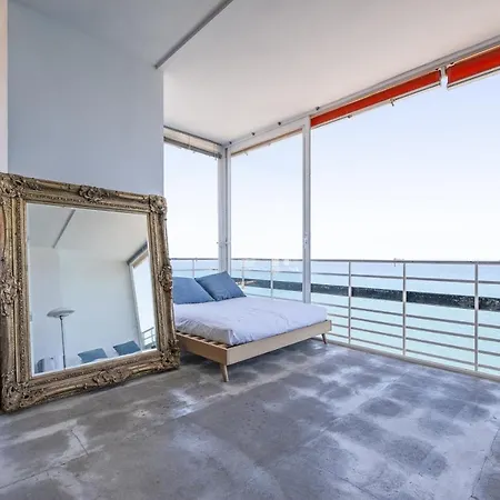 Apartment Penthouse La Roca *